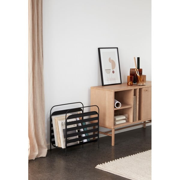 Juodos spalvos metalinis stovas žurnalams Hübsch Carry-image-1
