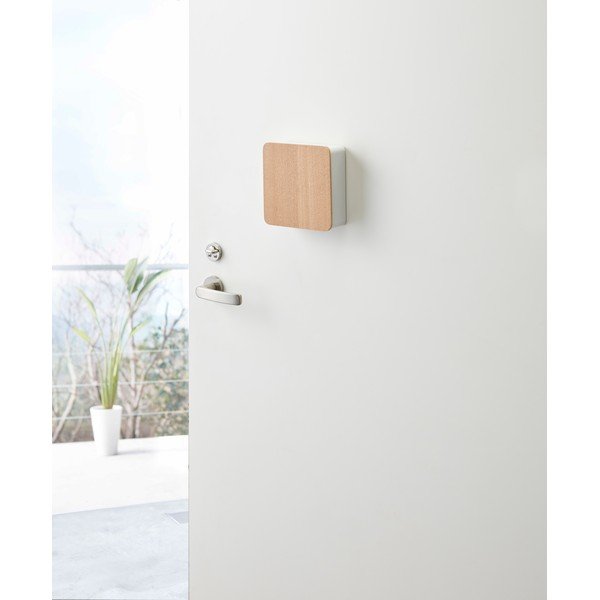 Balta raktų dėžutė su faneros durelėmis Yamazaki Rin-image-1