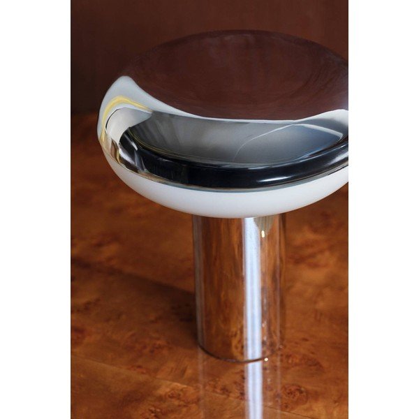 Blizgios sidabrinės spalvos iš metalo stalinis šviestuvas (aukštis 32 cm) Paneta – Jotex-image-2