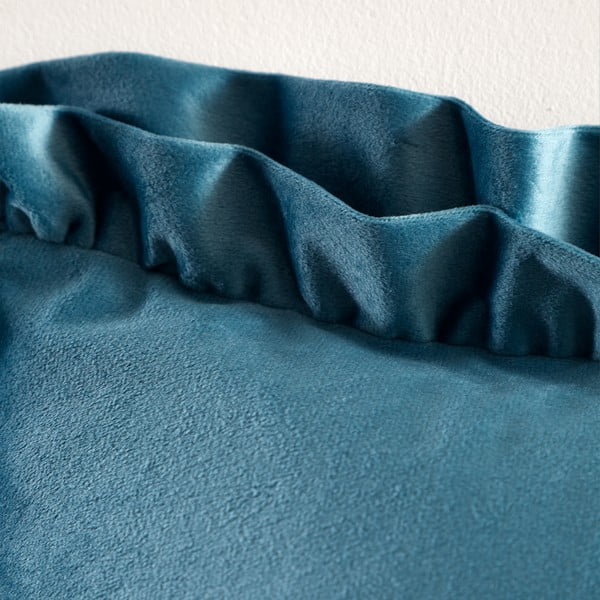 Iš velveto dekoratyvinė pagalvėlė 43x43 cm Velvet Double Frill – Catherine Lansfield-image-2