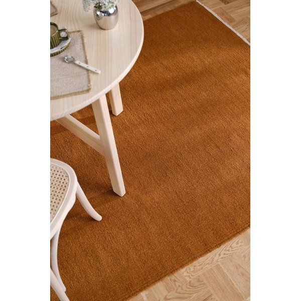 Rankų darbo garstyčių spalvos iš vilnos mišinio kilimas 160x230 cm Row – Jotex-image-1