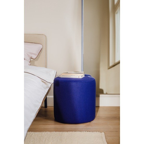 Mėlynos spalvos pufas iš vilnos Folk – noo.ma-image-4