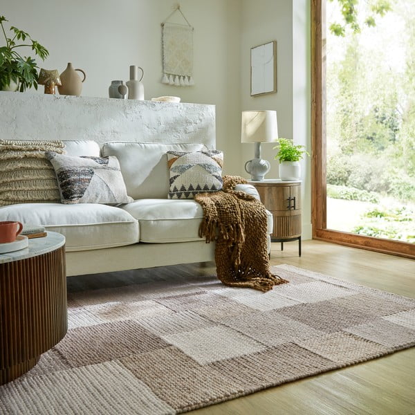 Rankų darbo iš vilnos mišinio kilimas smėlio spalvos 80x150 cm Minerals Patchwork – Flair Rugs-image-1