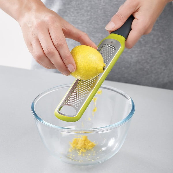Citrusinių vaisių žievelės tarka su mentele Joseph Joseph Handi-Zest-image-4