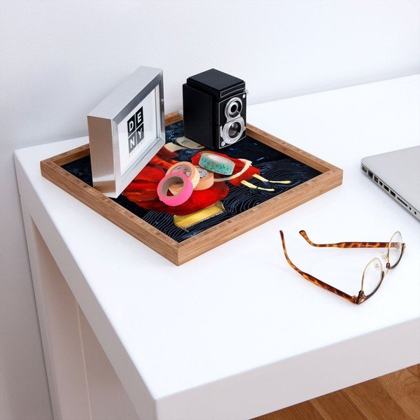 Medinis dekoratyvinis serviravimo padėklas Red Lady, 40 x 40 cm-image-1