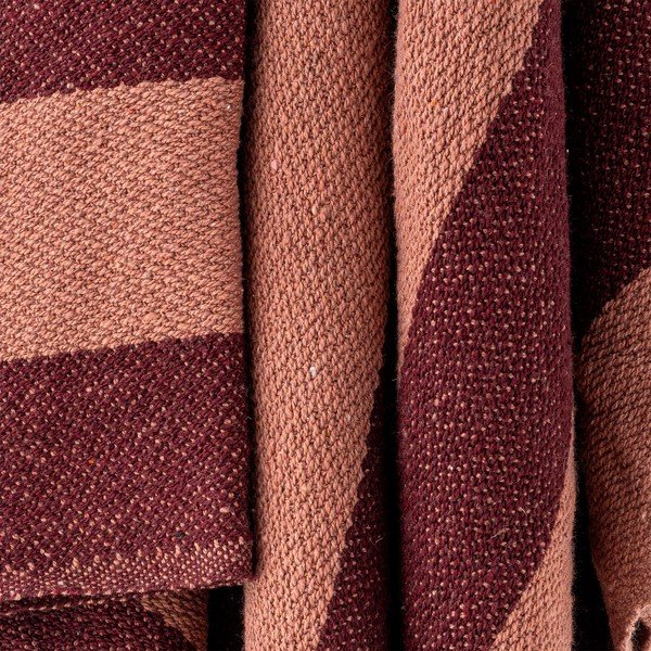 Bordo spalvos iš perdirbtos medvilnės antklodė ir pledas 130x160 cm Frello – Bloomingville-image-3