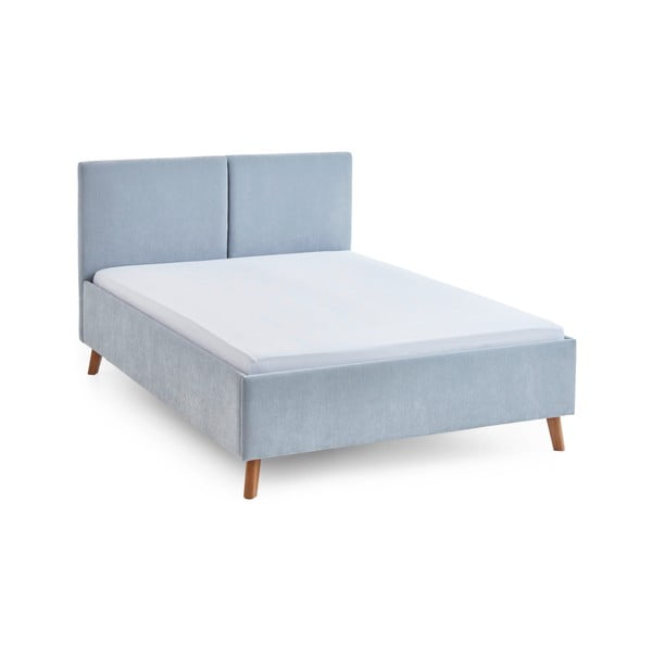 Šviesiai mėlynos spalvos dvigulė lova audiniu dengta su lovos grotelėmis 140x200 cm Piano – Meise Möbel