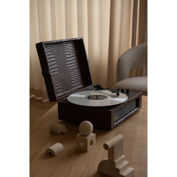Rudos spalvos gramofonas Crosley Voyager Croc-image-1