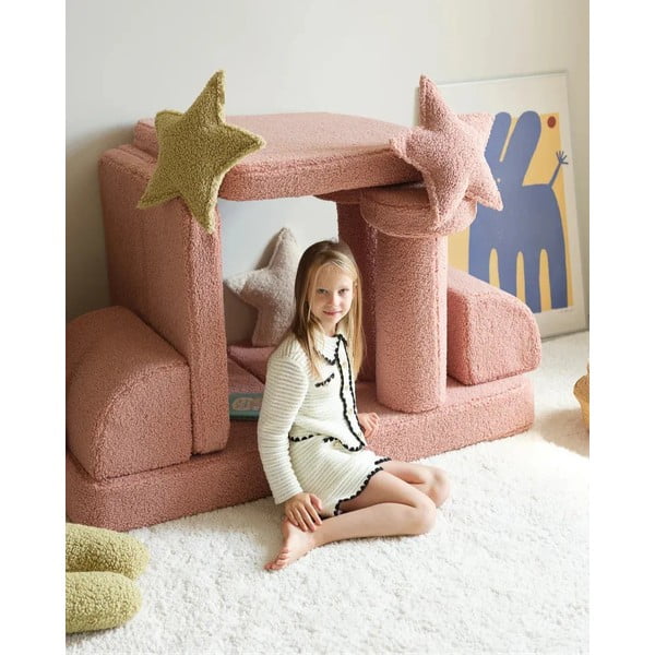 Rožinės spalvos iš boucle vaikiška sofos pagalvėlė Star – Wigiwama-image-3