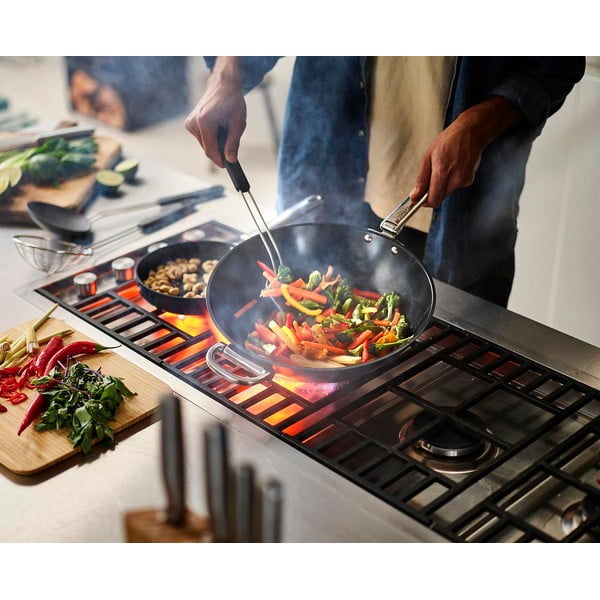 Wok keptuvė su keramine danga ø 32 cm Space – Joseph Joseph-image-1