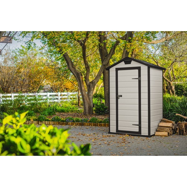 Sodo namas Manor – Keter-image-1