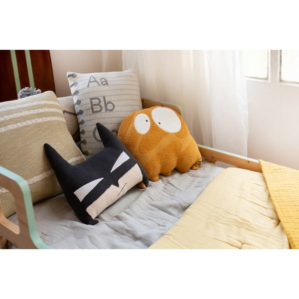 Vaikiška pagalvė BatBoy – Lorena Canals-image-1