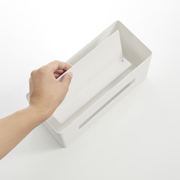 Nosinių dėžutė iš metalo Rin – YAMAZAKI-image-4