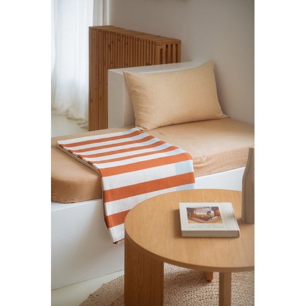 Oranžinės spalvos antklodė ir pledas 160x200 cm Onu – noo.ma-image-1