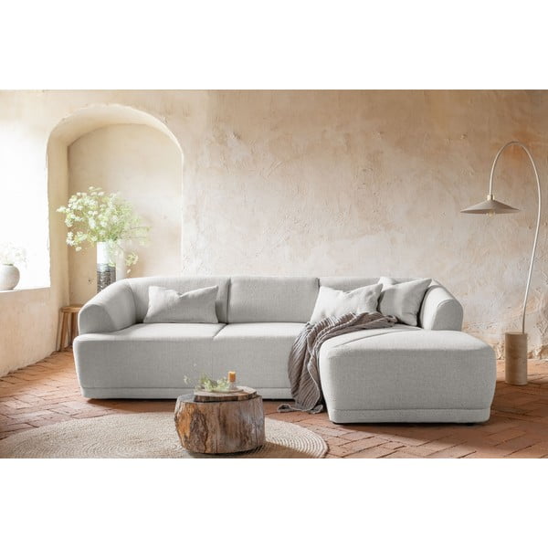 Kampinė sofa baltos spalvos – Miuform-image-1