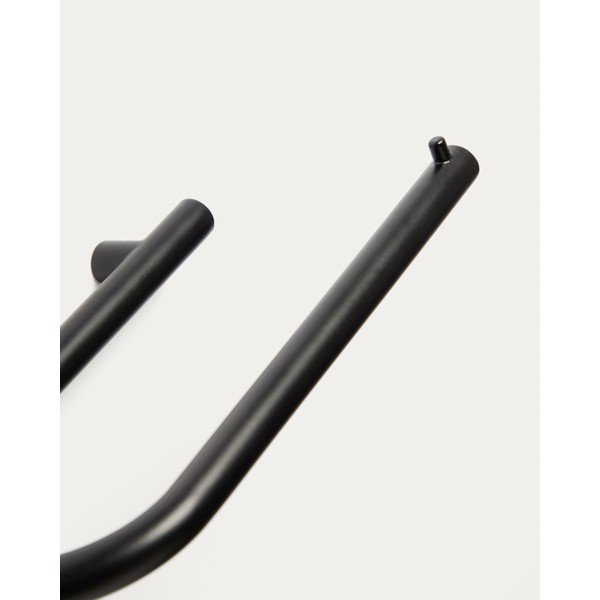 Sieninis juodos spalvos iš nerūdijančio plieno laikiklis tualetiniam popieriui Arely – Kave Home-image-3