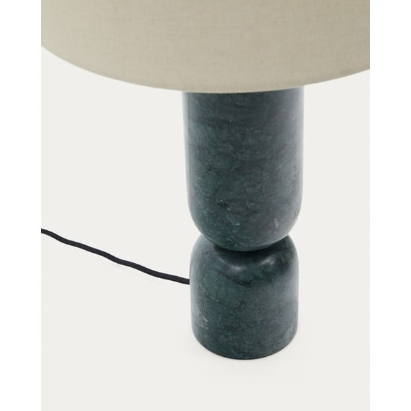 Tamsiai žalios spalvos/smėlio spalvos iš marmuro stalinis šviestuvas (aukštis 57 cm) su tekstiliniu gaubtu Vex – Kave Home-image-3