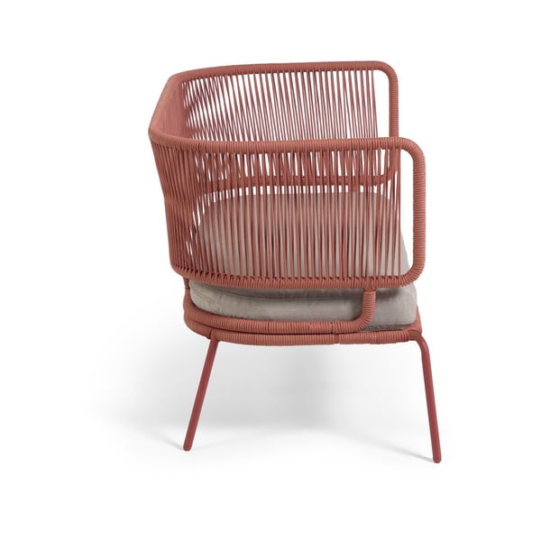 Terakotos spalvos sodo sofa su plienine konstrukcija Kave Home Nadin-image-3
