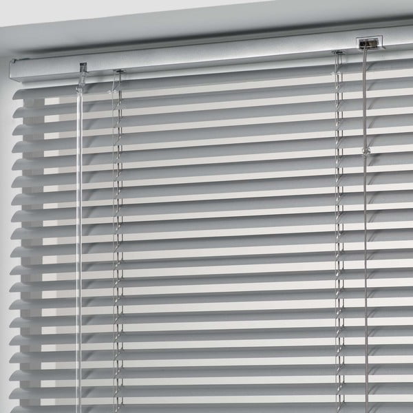 Žaliuzės iš metalo pilkos spalvos 90x130 cm Venitien – douceur d'intérieur-image-1
