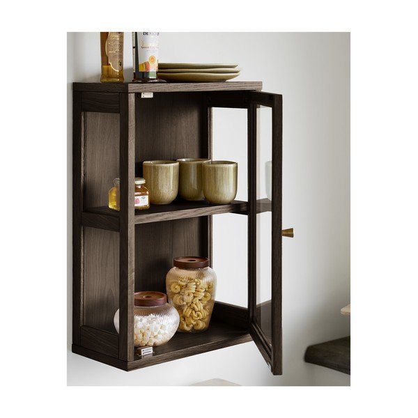 Tamsiai rudos spalvos pakabinama vitrina iš ąžuolo 40x60x20 cm Zamora – House Nordic-image-1