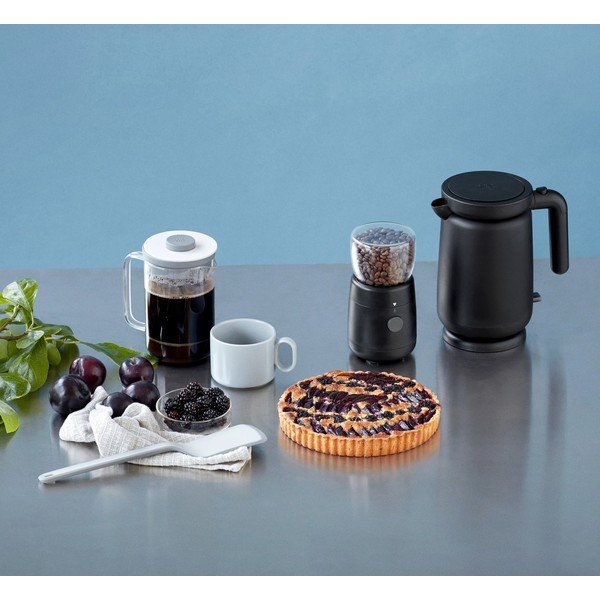 Juodos spalvos iš plastiko virdulys 1 l Foodie – RIG-TIG-image-1