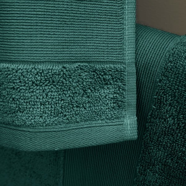 Tamsiai žalios spalvos iš frote audinio iš medvilnės rankšluostis 50x85 cm Anti-Bacterial – Catherine Lansfield-image-2