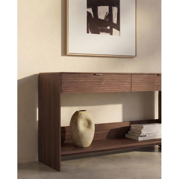 Tamsios natūralios spalvos šoninė spintelė iš riešutmedžio 120x81x35 cm Norlen – Kave Home-image-1