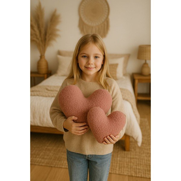 Dekoratyvinė pagalvėlė 38x33 cm Teddy Kalp – Mioli Decor-image-4