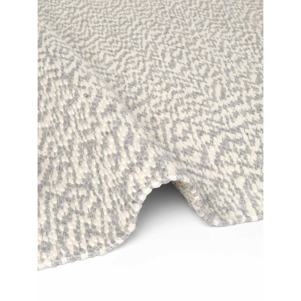 Rankų darbo šviesiai pilkos spalvos/kreminės spalvos iš vilnos kilimas 140x200 cm Lyon Beans – Elle Decoration-image-4