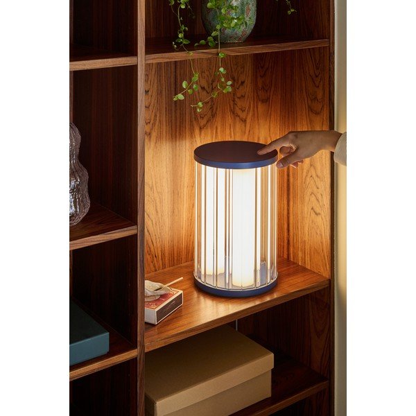 Mėlynos spalvos iš stiklo stalinis šviestuvas LED su pritemdymo funkcija (aukštis 30 cm) Aru – Hübsch-image-1