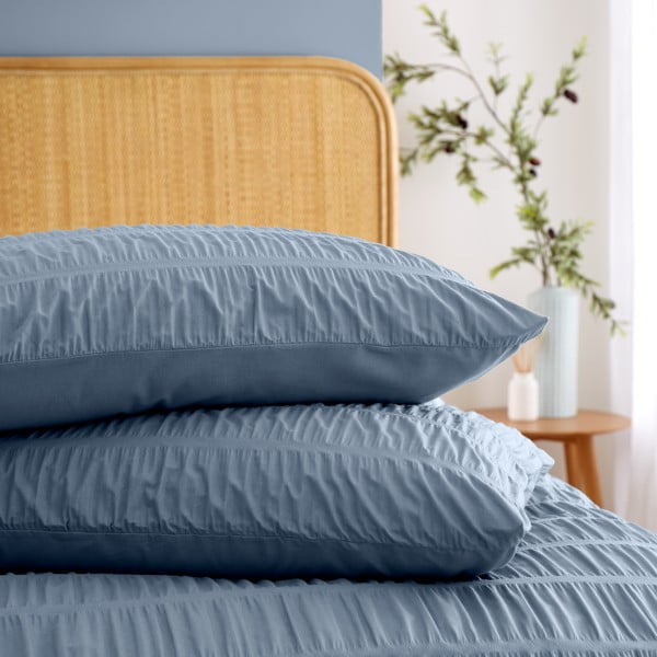 Iš banguotos tekstūros dvigulė patalynė mėlynos spalvos 200x200 cm Seersucker – Catherine Lansfield-image-3