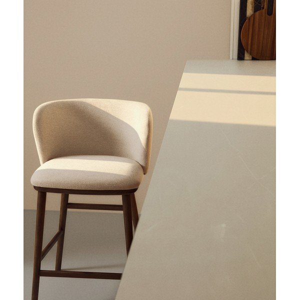 Smėlio spalvos iš audinio baro taburetė (sėdynės aukštis 65 cm) Ciselia – Kave Home-image-2