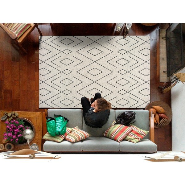 Smėlio spalvos kilimas Universal Akka Triangle, 120 x 170 cm-image-1