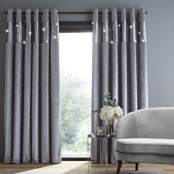 Pilkos spalvos užuolaidos 2 vnt. 229x229 cm Crushed Velvet Glamour Sequin – Catherine Lansfield-image-1