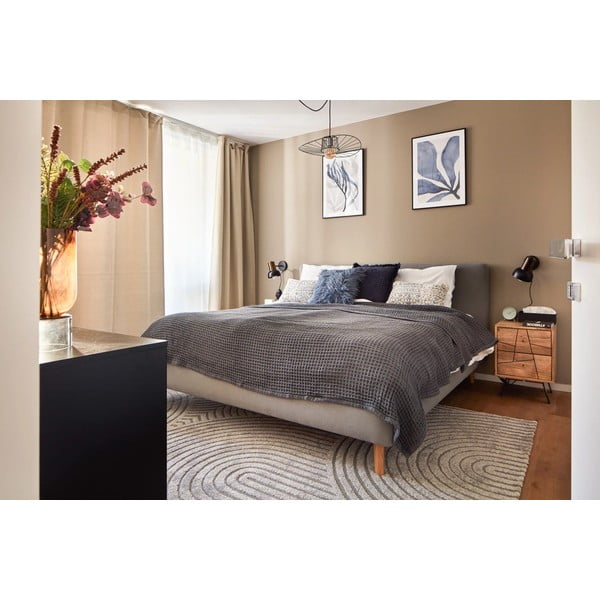 Pilkos spalvos dvigulė lova audiniu dengta su sandėliavimo vieta su lovos grotelėmis 180x200 cm Mattis – Meise Möbel-image-1