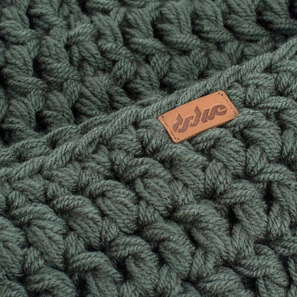 Alyviai žalias rankomis megztas šalikas DOKE Tommy-image-1