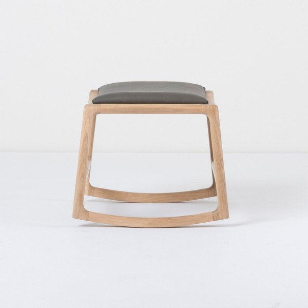 Pakoja su ąžuolo masyvo konstrukcija ir pilkos buivolo odos detalėmis Gazzda Dedo-image-2