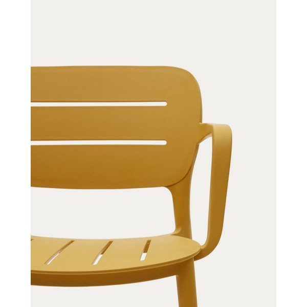 Geltonos spalvos plastikinė sodo kėdė Morella – Kave Home-image-3