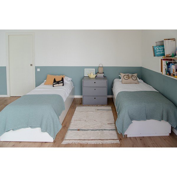 Skalbiamas/rankų darbo iš medvilnės kilimas mėlynos spalvos/kreminės spalvos 90x130 cm Lanes Vintage Blue – Lorena Canals-image-1