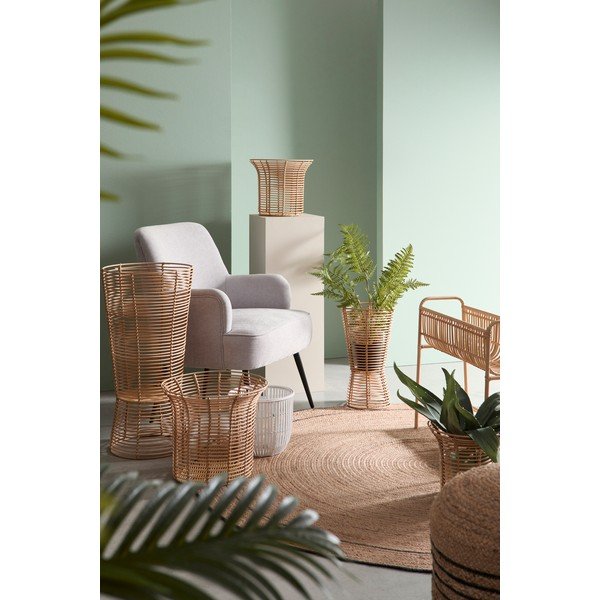 Šviesiai pilkos spalvos krėslas Ernestine – Yes Everyday-image-1