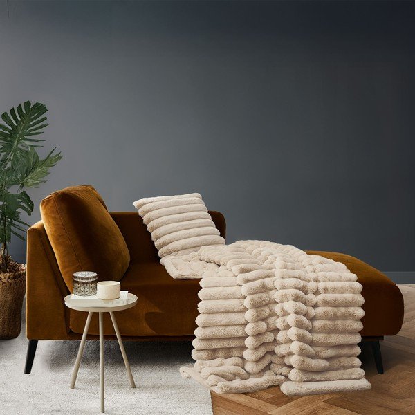 Smėlio spalvos iš mikropliušo antklodė ir pledas 180x220 cm Boudoir – douceur d'intérieur-image-1