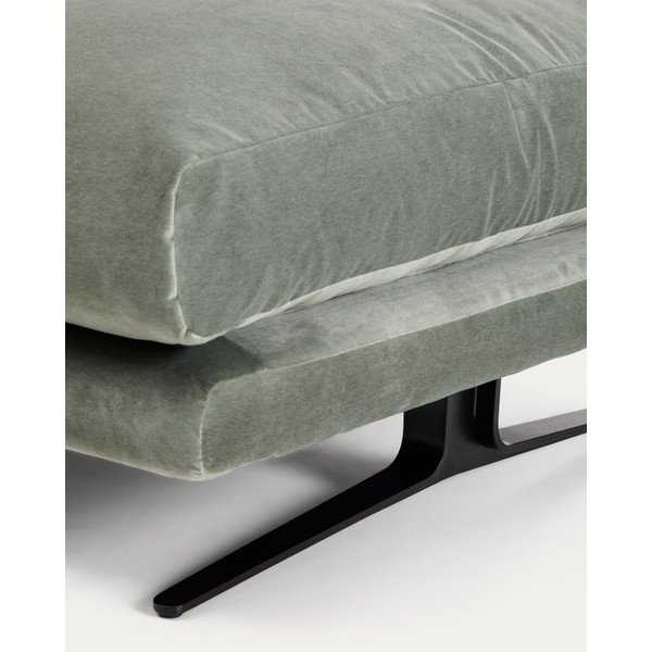 Žalios spalvos taburetė iš velveto Veliro – Kave Home-image-4