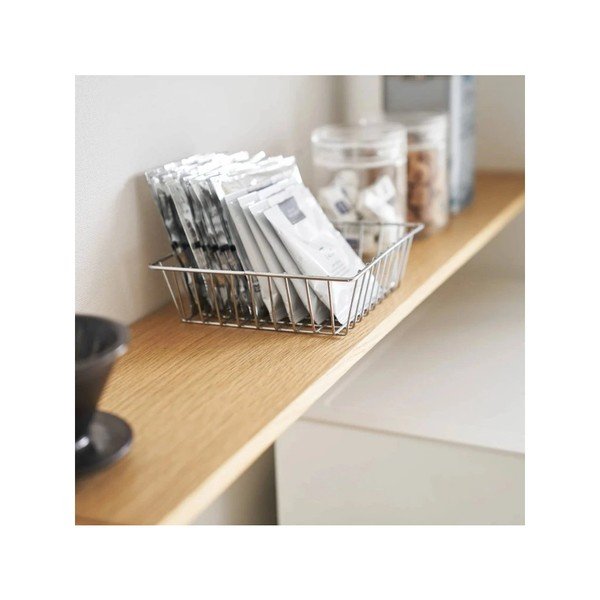 Baltos spalvos/natūralios spalvos iš medienos papildoma virtuvės lentyna 90x18 cm Tower – YAMAZAKI-image-2