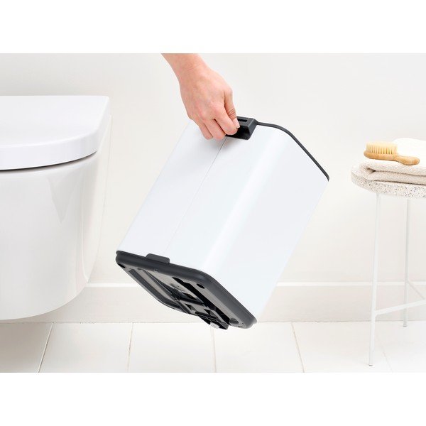 Baltos spalvos šiukšliadėžė iš plieno su pedalu 7 l Bo – Brabantia-image-3