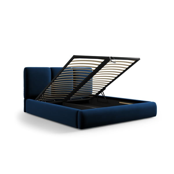 Iš aksomo dvigulė lova tamsiai mėlynos spalvos audiniu dengta su sandėliavimo vieta su lovos grotelėmis 140x200 cm Brody – Mazzini Beds-image-3