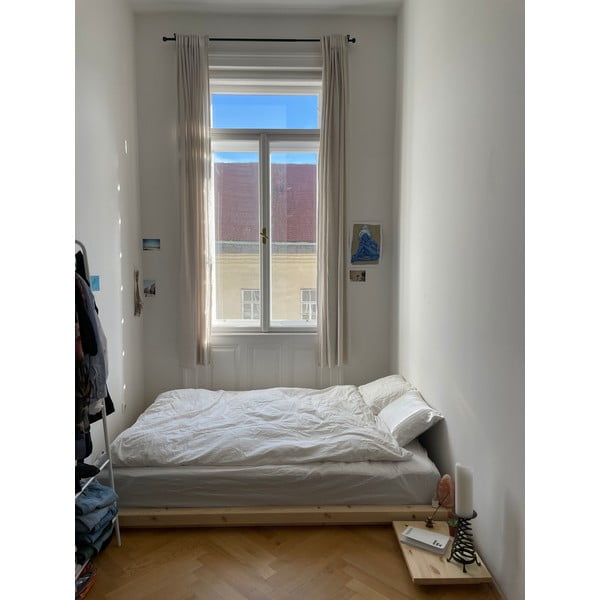 Iš pušies masyvo dvigulė lova natūralios spalvos su lovos grotelėmis 140x200 cm Dock – Karup Design-image-4