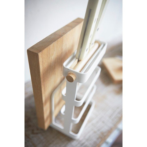 Baltas stovas su buko medienos detalėmis peiliams ir pjaustymo lentoms YAMAZAKI Tosca-image-4