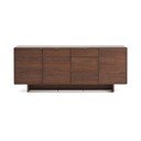 Tamsiai rudos spalvos šoninė spintelė iš riešutmedžio 194,5x78x45 cm Norlen – Kave Home