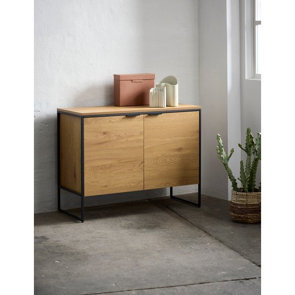 Natūralios spalvos šoninė spintelė iš ąžuolo 104,5x80x45 cm Cesura – Unique Furniture-image-1