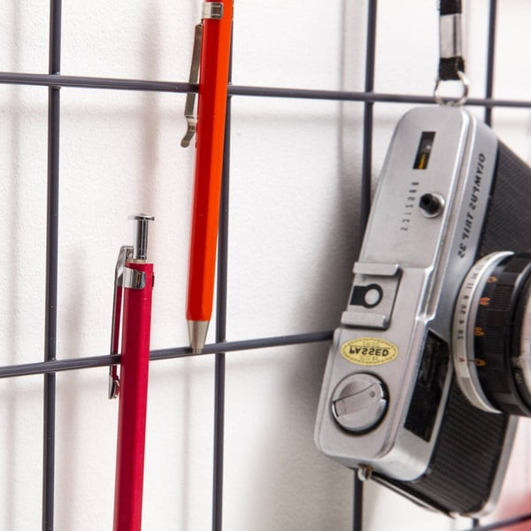 Juoda metalinė skelbimų lenta, 50 x 70 cm-image-1